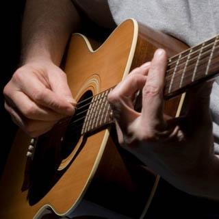 Trung tâm dạy kèm đàn Guitar tại nhà